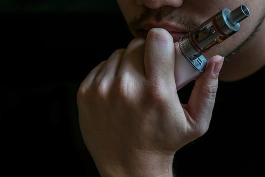 Crystal Pro Twist vs Disposable Vapes: Why Refillable Wins in 2025 - Select Vape Club