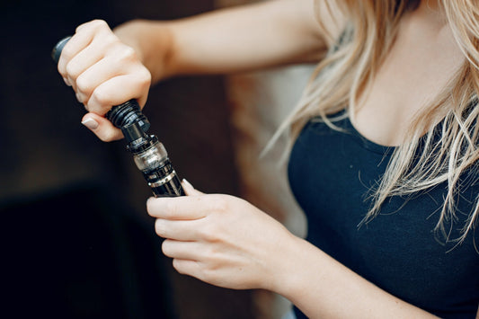 Top 5 Refillable Vapes to Replace Disposables After the UK Ban - Select Vape Club